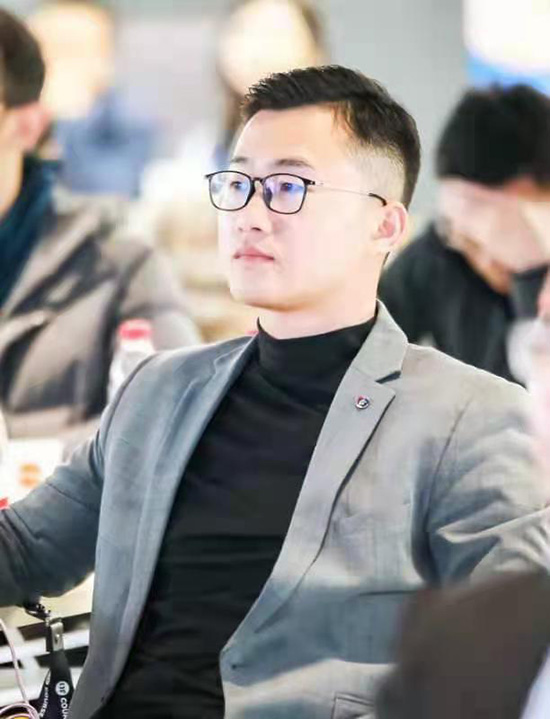 李贤军.jpg