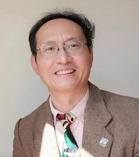 曾庆彪.jpg