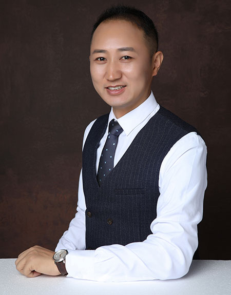 田斌.jpg