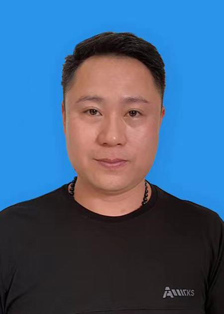 庞士党.jpg