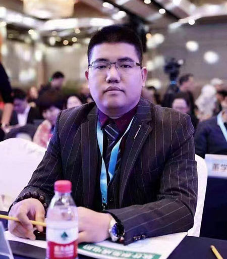 李磊.jpg