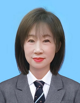 王霞.png