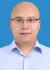 黄斐.png