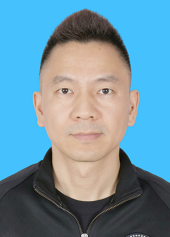 何巧东.png